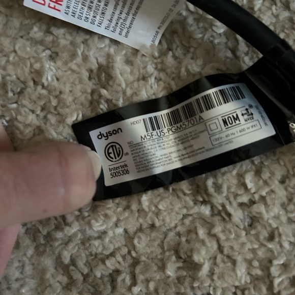 Dyson Supersonic Hair Dryer in Blue and Copper - Picture 9 of 10